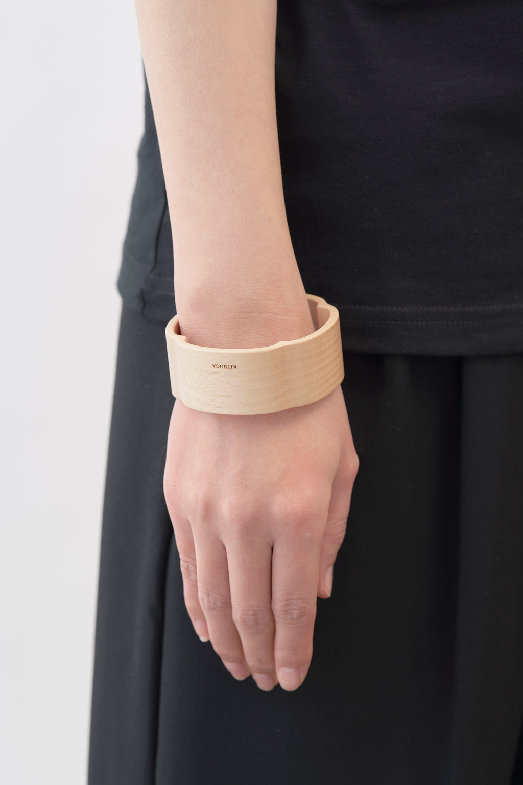VIBECA&Co バングル Mokko｜Bangle H28｜木瓜（もっこう）｜バングル｜北海道旭川・工芸品