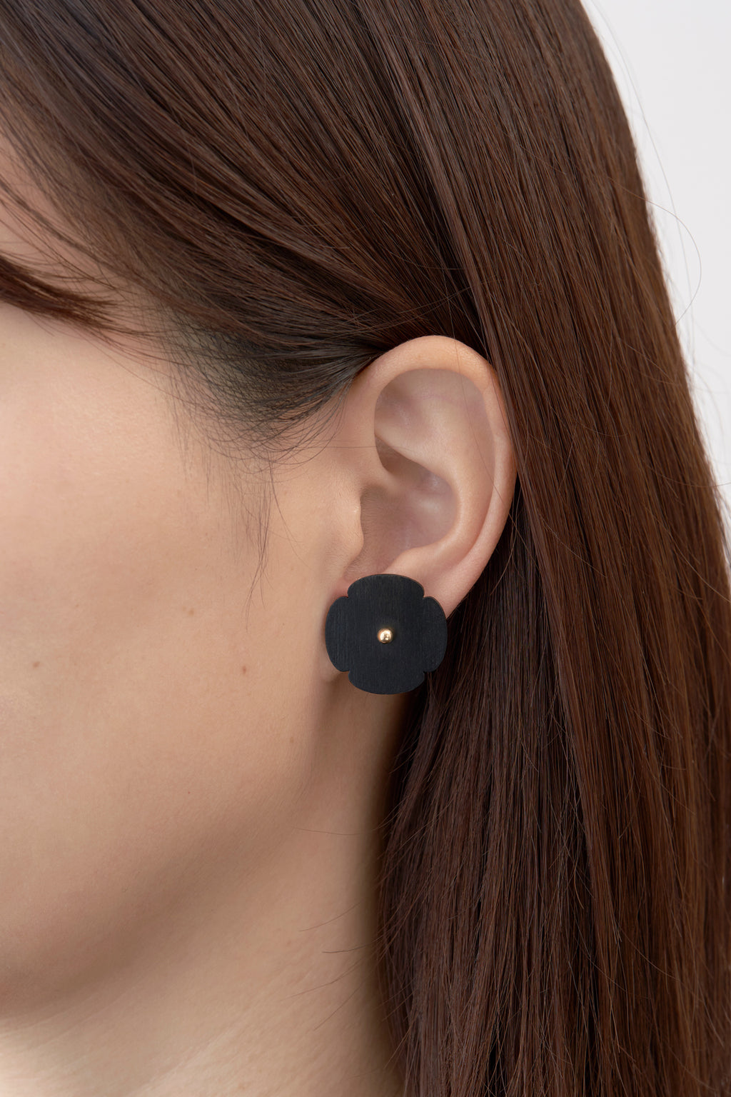 Mokko｜Earrings ブラック｜木瓜（もっこう）｜イヤリング・K18ピアス