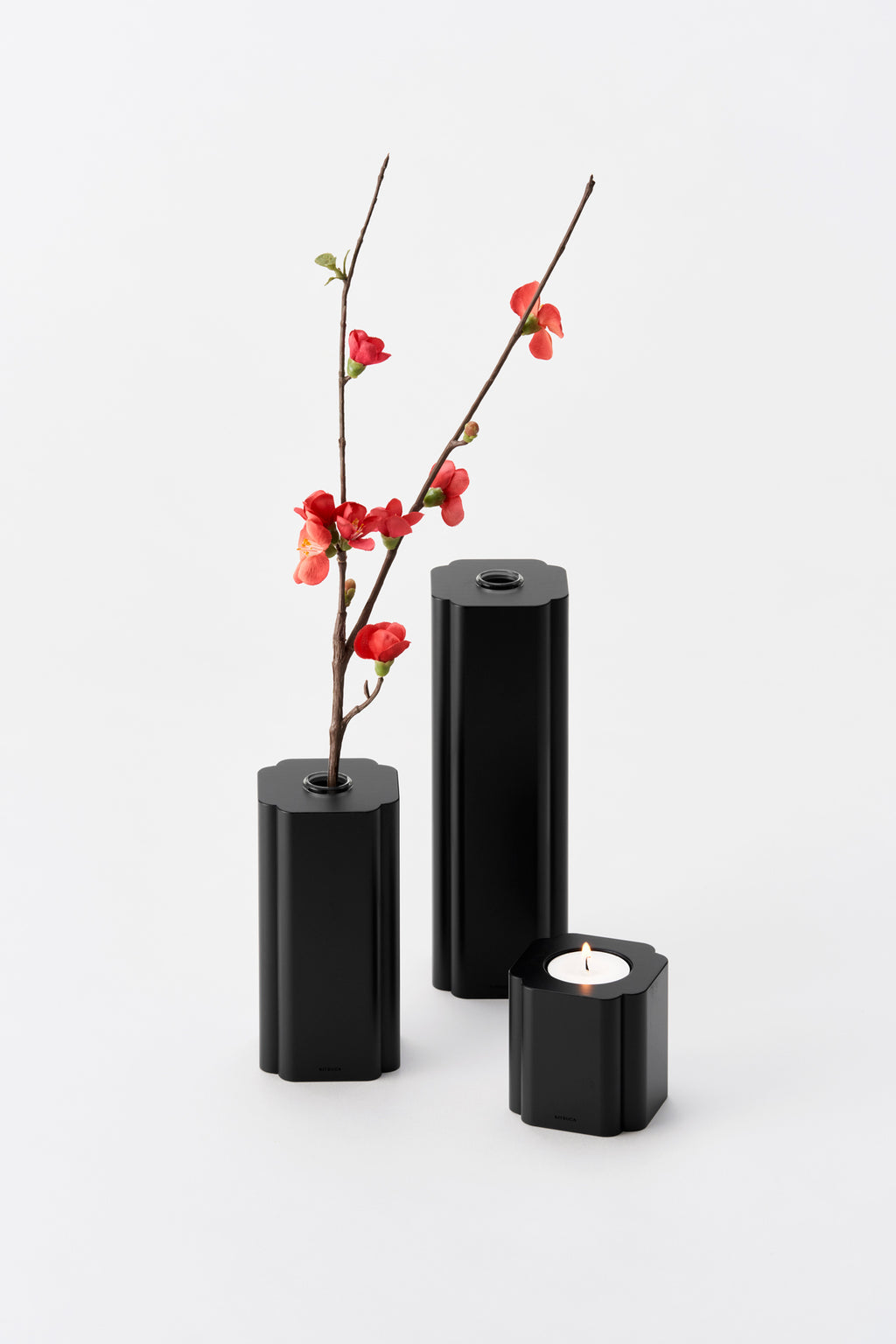 Mokko｜Flower vase M ブラック｜木瓜（もっこう）｜木製フラワー