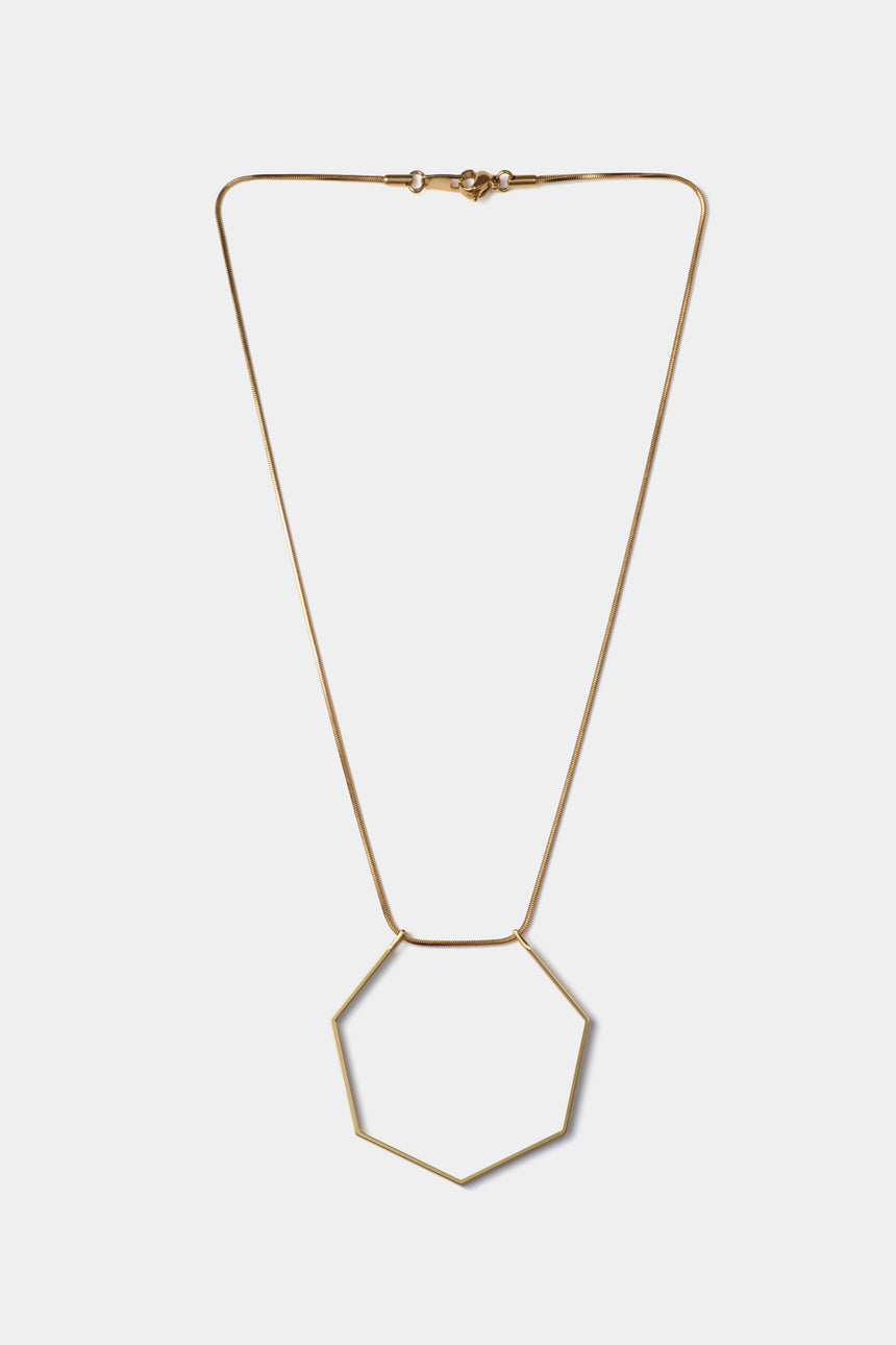 7角形(Heptagon)の形をしたシンプルな、真鍮製アクセサリーのネックレス