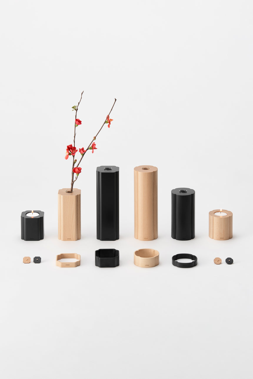 木瓜紋をモチーフにした木製フラワーベース（一輪挿し）とキャンドルホルダー、バングル、ピアス
