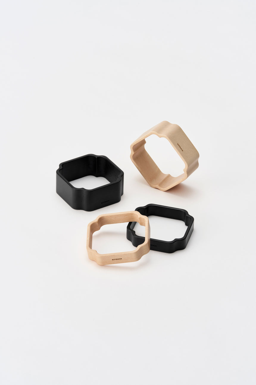 木瓜紋をモチーフにした木製バングル4点